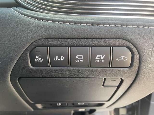 LEXUS LS500h 4WD