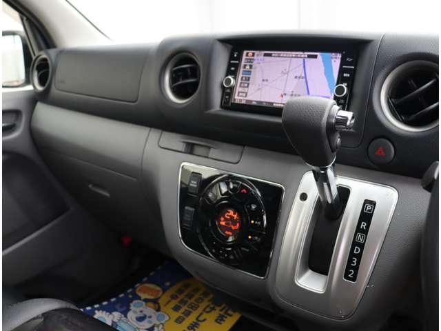 NV350 CARAVAN 4WD