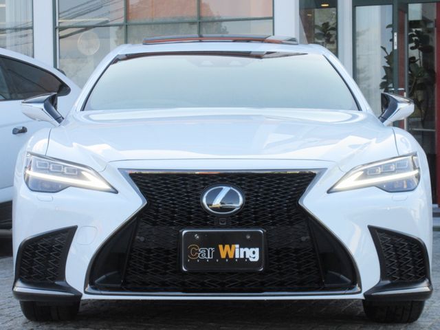 LEXUS LS500