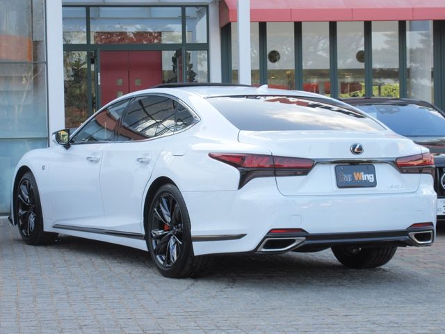 LEXUS LS500