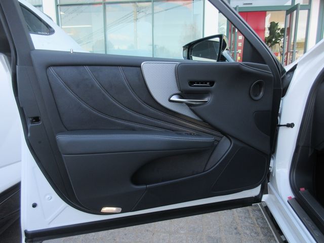 LEXUS LS500