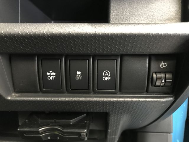 HUSTLER 4WD