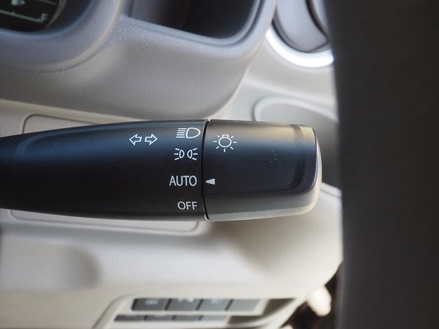 NV100 CLIPPER RIO