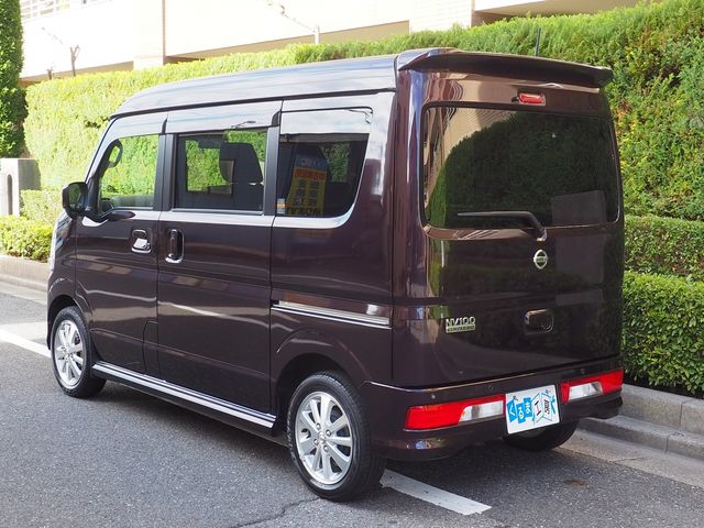NV100 CLIPPER RIO