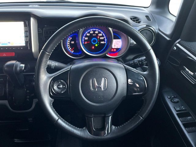 N-BOX CUSTOM