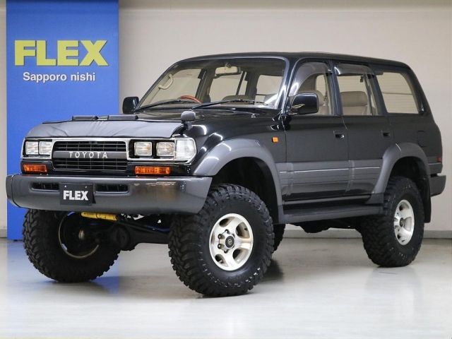 LANDCRUISER van