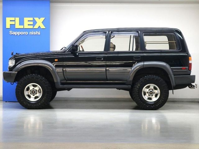 LANDCRUISER van