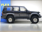 LANDCRUISER van
