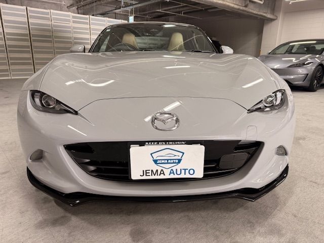 ROADSTER