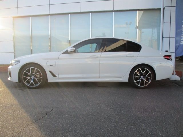 BMW 5 Series sedan