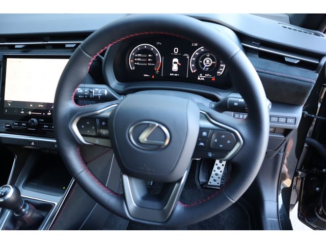 LEXUS LBX
