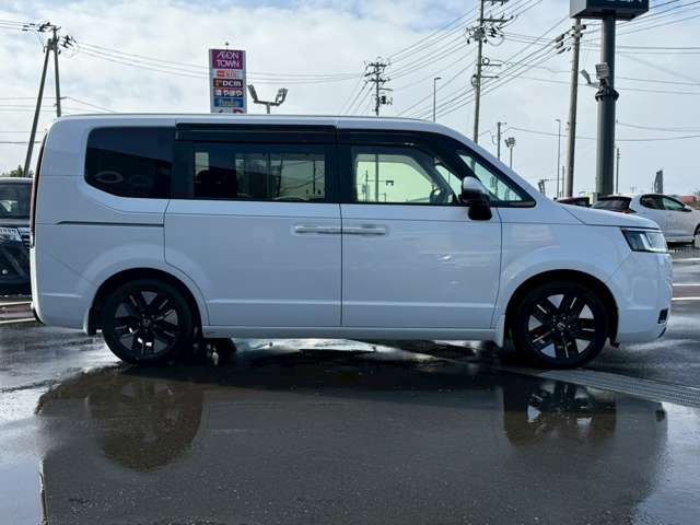 STEPWAGON e:HEV