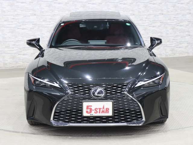 LEXUS IS300