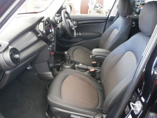 MINI COOPER 5DOOR