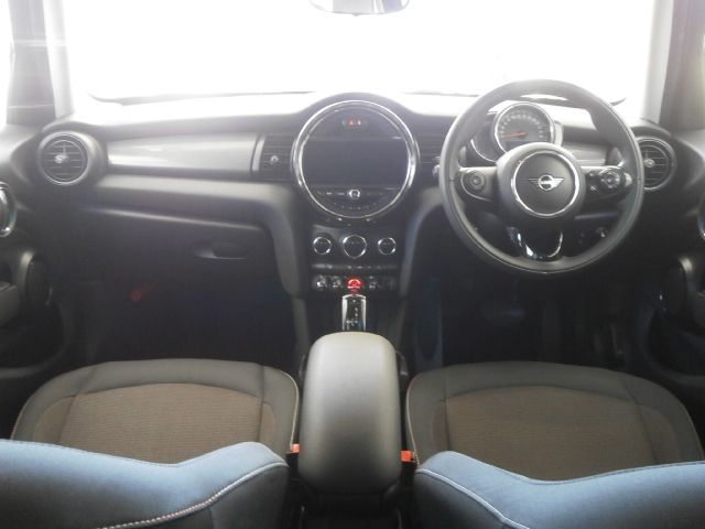MINI COOPER 5DOOR