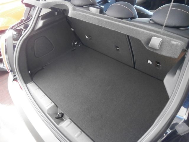 MINI COOPER 5DOOR