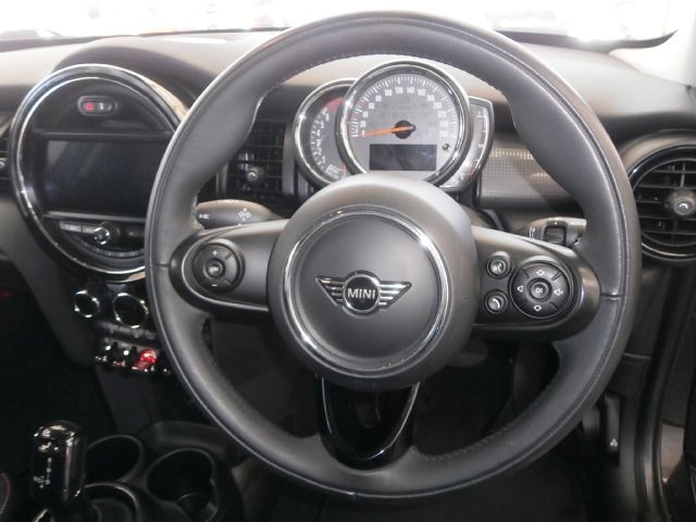 MINI COOPER 5DOOR