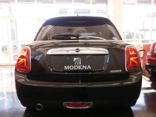 MINI COOPER 5DOOR