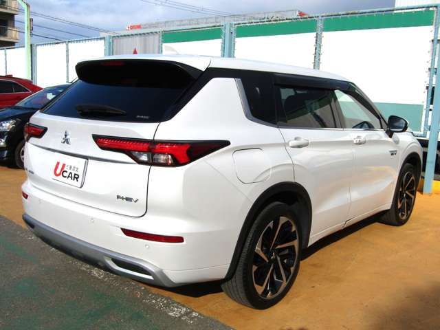 OUTLANDER PHEV