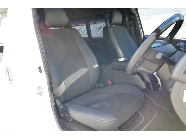 HIACE van 2WD