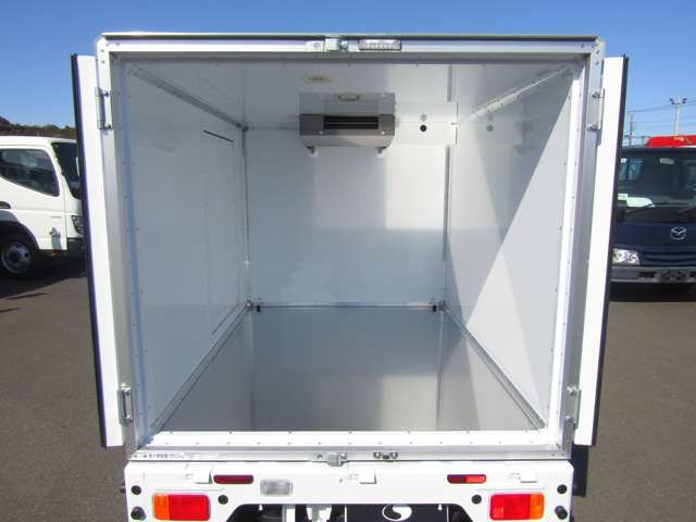 MINICAB truck 4WD