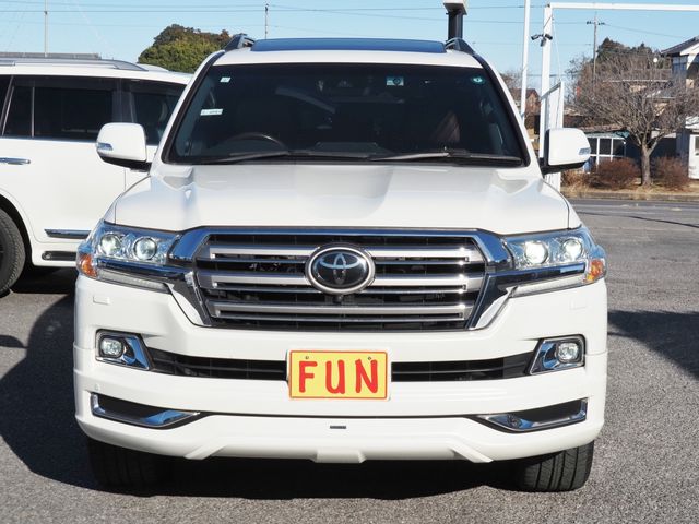 LANDCRUISER wagon