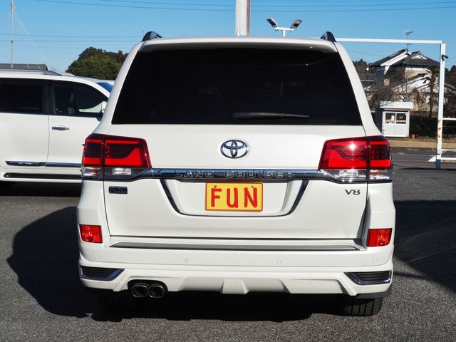 LANDCRUISER wagon