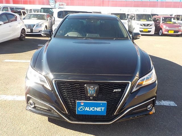 CROWN sedan hybrid 4WD