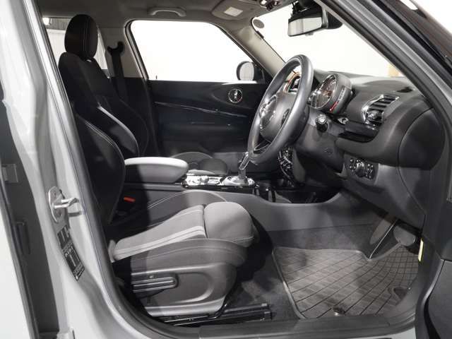 MINI COOPER S CLUBMAN