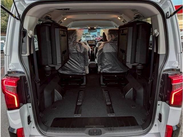 DELICA D:5 4WD