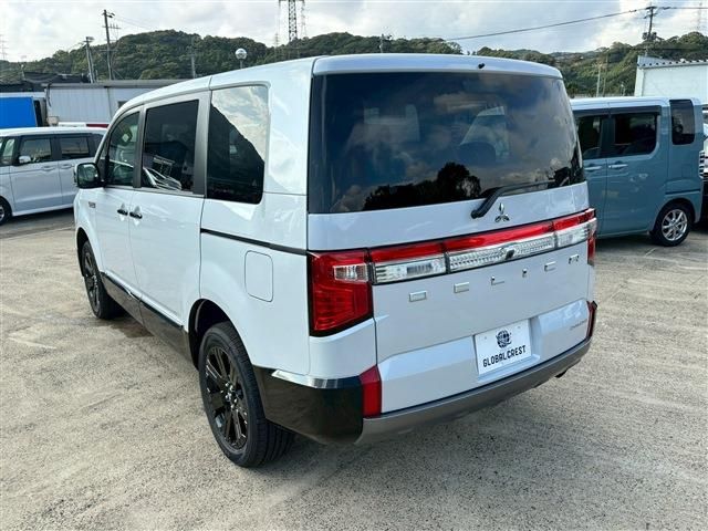 DELICA D:5 4WD