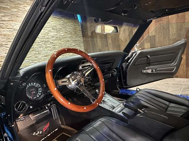 CHEVROLET CORVETTE COUPE