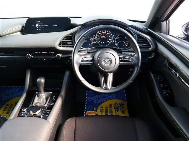 MAZDA3 FASTBACK