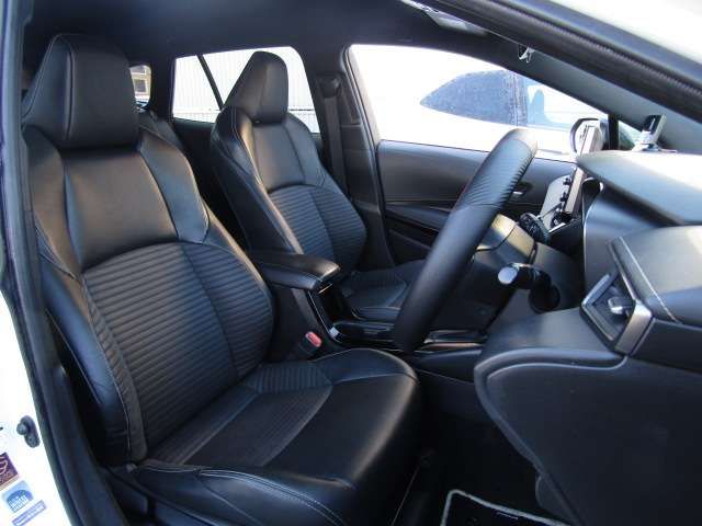 COROLLA TOURING HYBRID