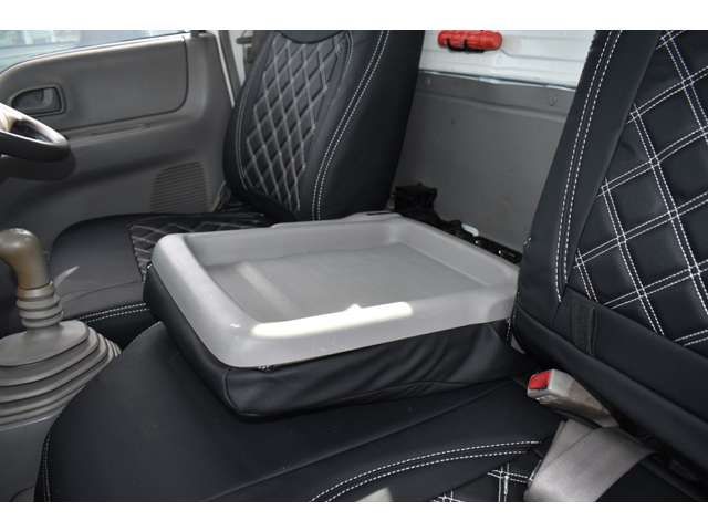 TITAN DUSH