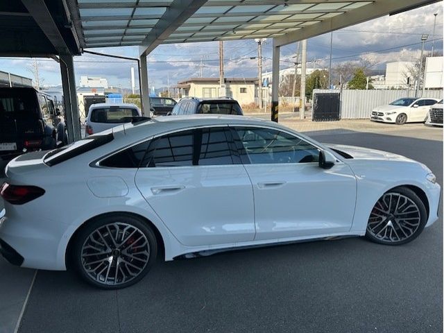 AUDI A5 Sedan