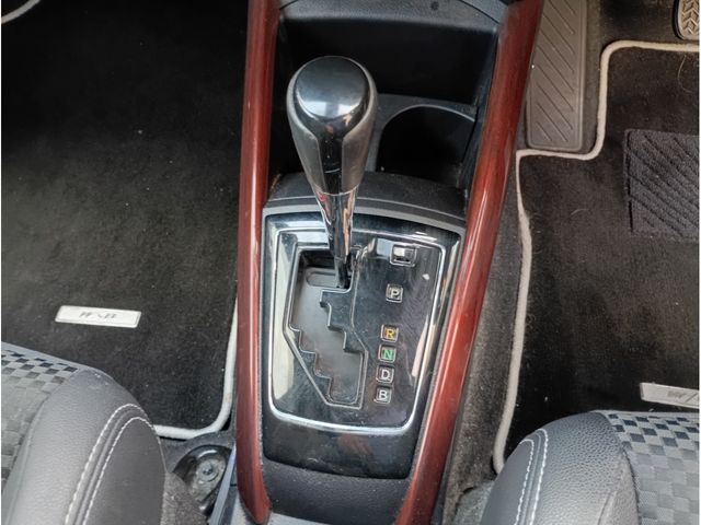 COROLLA FIELDER HYBRID