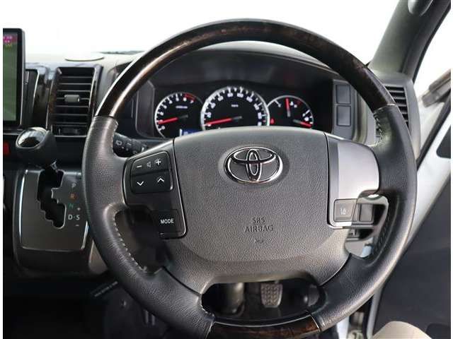 HIACE van 2WD