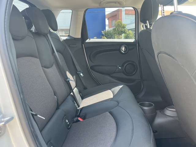MINI COOPER 5DOOR