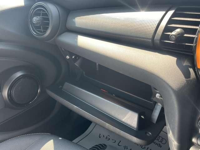 MINI COOPER 5DOOR