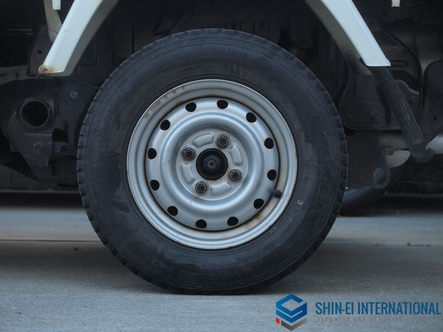 SAMBAR truck 4WD