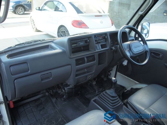SAMBAR truck 4WD
