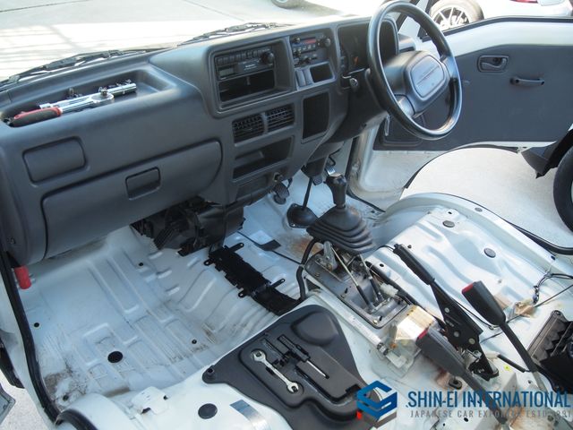 SAMBAR truck 4WD