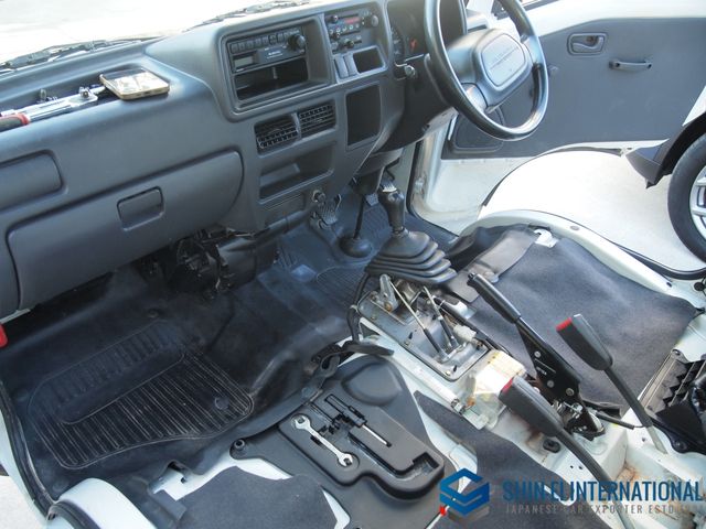 SAMBAR truck 4WD