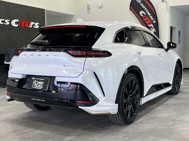CROWN SPORT