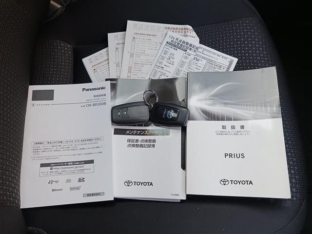 PRIUS 4WD