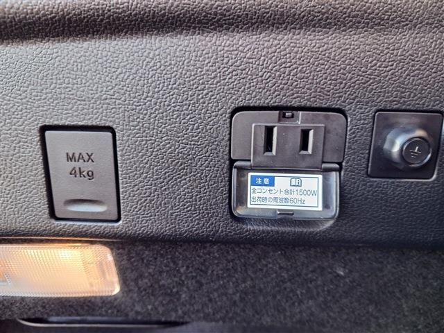 PRIUS 4WD