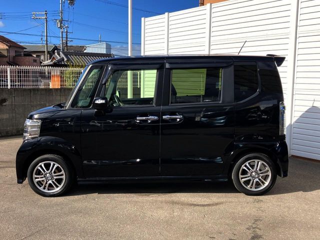 N-BOX CUSTOM