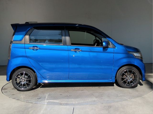 N-WGN CUSTOM