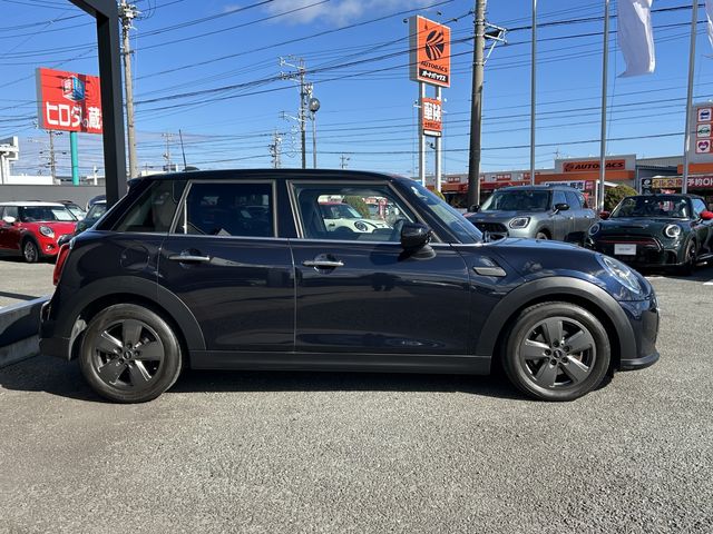 MINI COOPER D 5DOOR